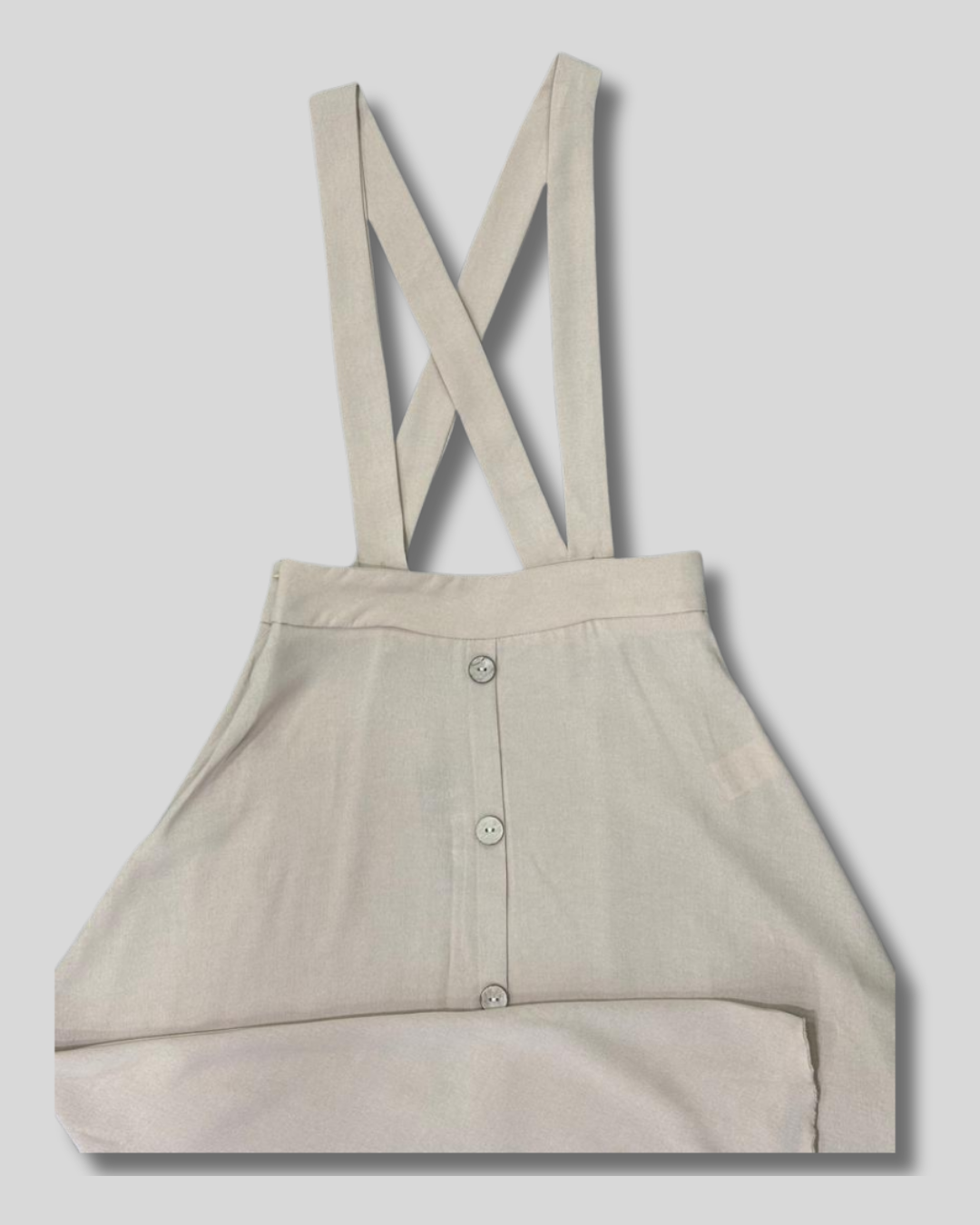 Vestido tipo jumper crema