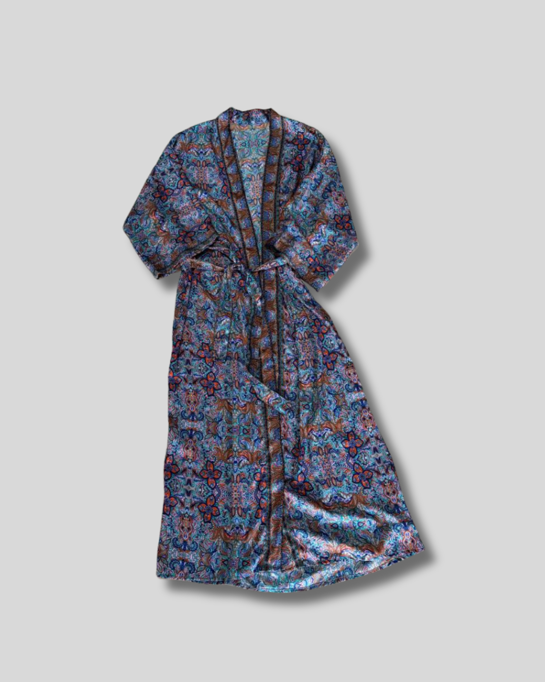Kimono con tonos morados