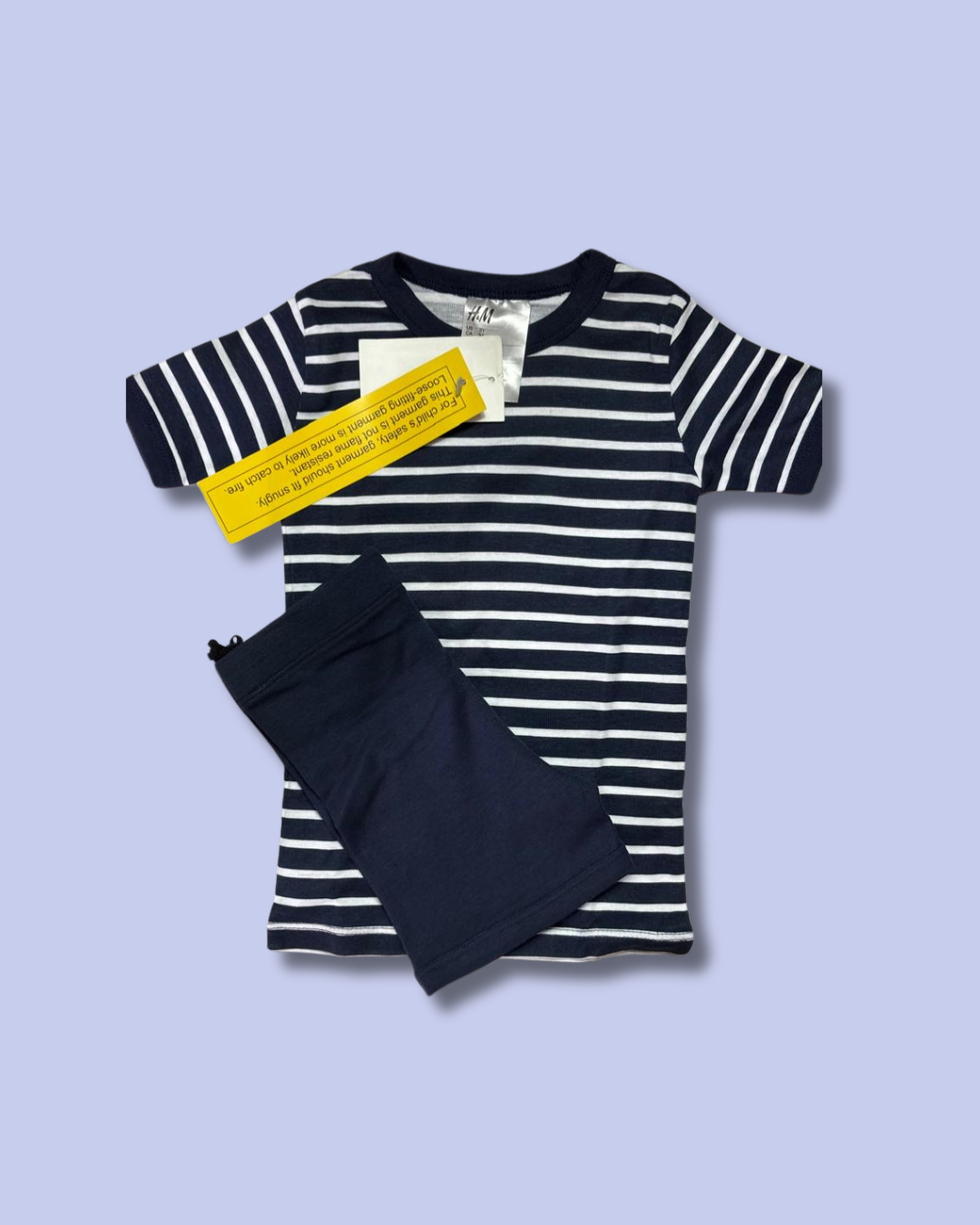 Pijama azul marino de rayas