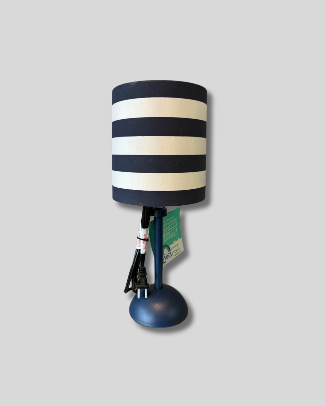 Lámpara de rayas para mesa de noche