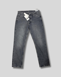 Jean Straight Fit gris Zara