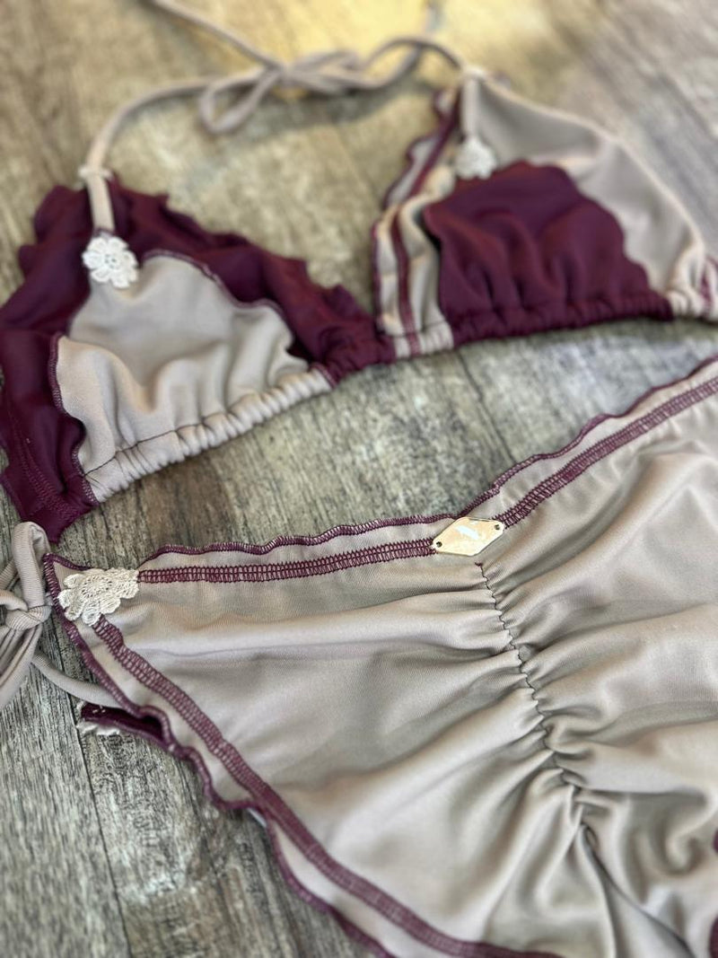 Traje de Baño Bikini colores tierra con volantes