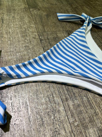 Traje de Baño Bikini strapless Shein rayas azules