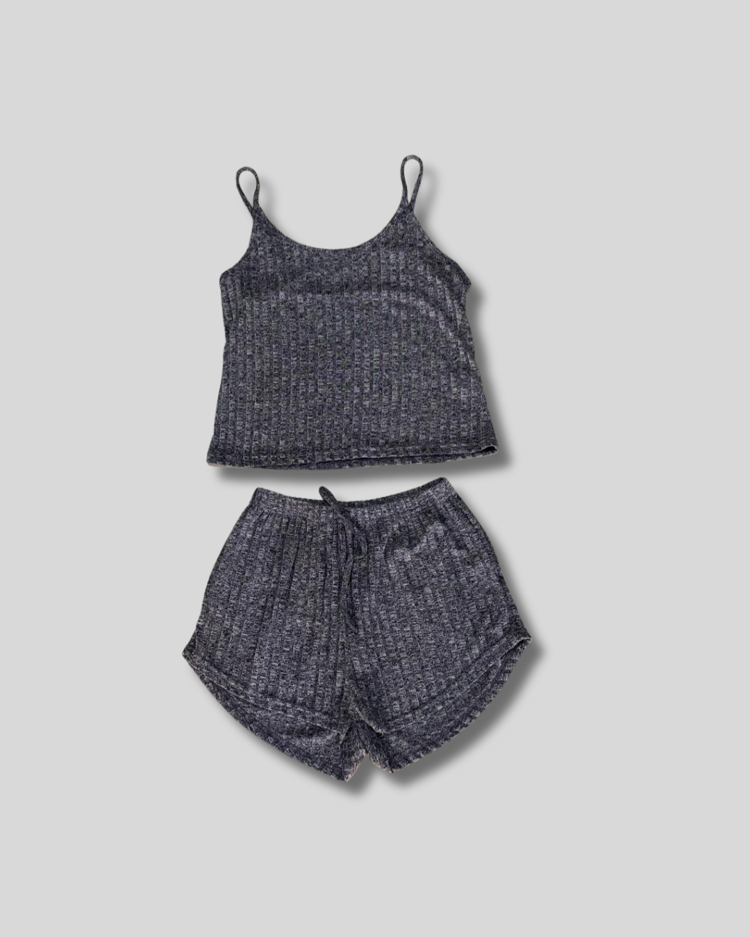 Pijama de short gris oscuro