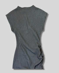 Vestido corto pegado gris Zara