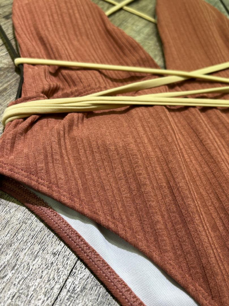 Traje de Baño Bikini Entero Shein con tiras