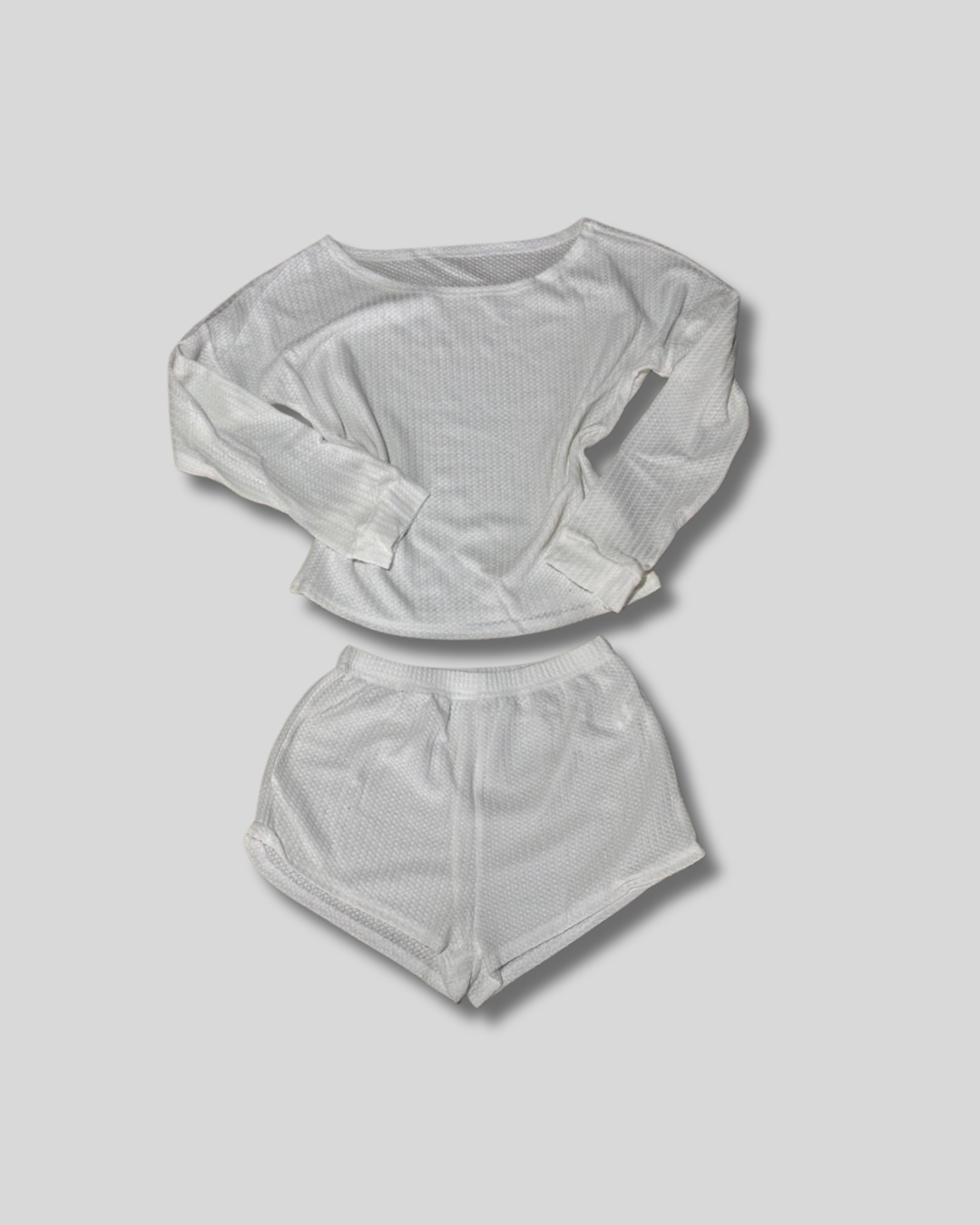 Pijama de short y franela manga larga blanca