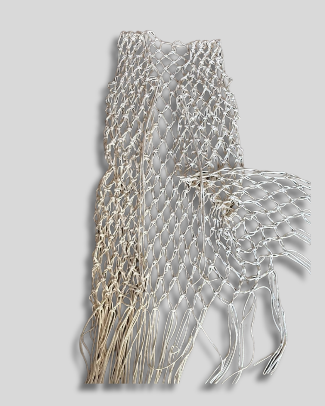 Kimono crema en macramé