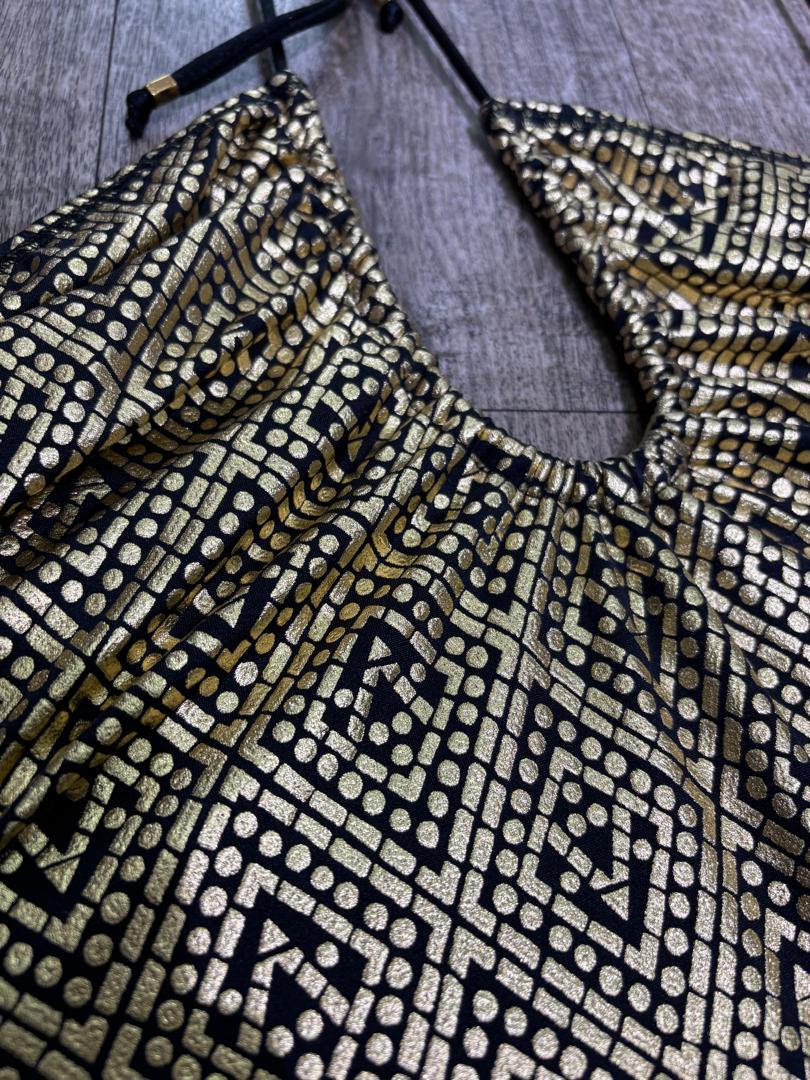 Traje de Baño Entero dorado corte alto